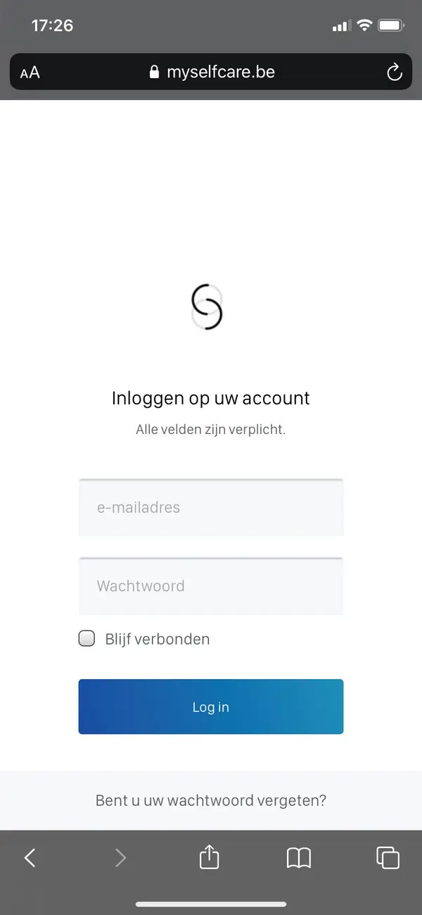 Inlogscherm van myselfcare.be in Safari op iPhone